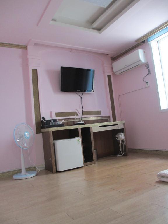 Moiri Guesthouse يوسو المظهر الخارجي الصورة