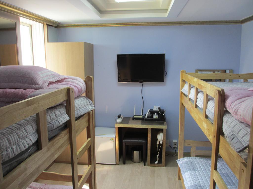 Moiri Guesthouse يوسو المظهر الخارجي الصورة