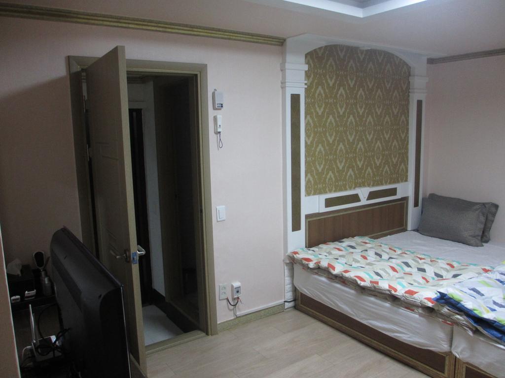 Moiri Guesthouse يوسو المظهر الخارجي الصورة